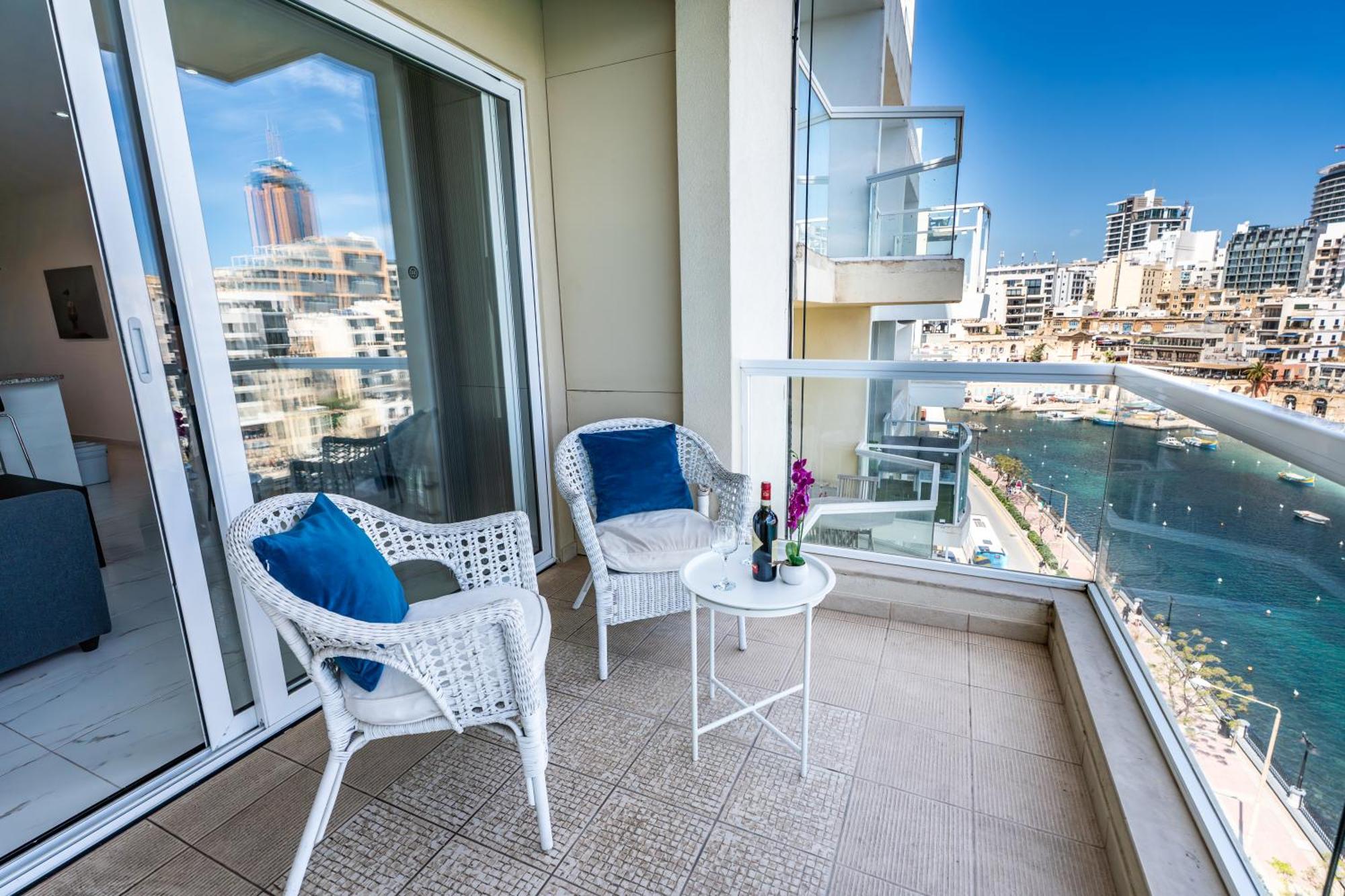 Impressive View 2br Flat In St Julian's Bay By Arcobnb Apartman *